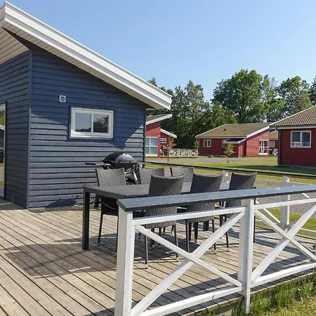 Awesome In With Kitchen Holiday home *