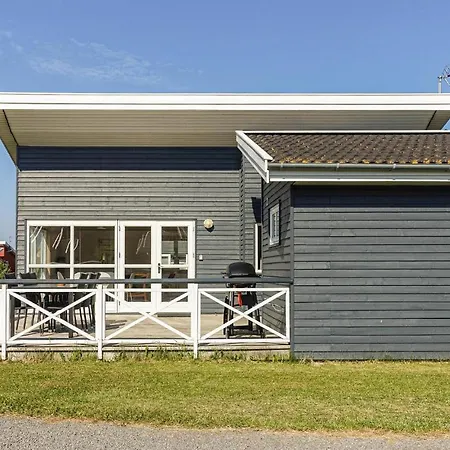 Beautiful In With 2 Bedrooms Gudhjem