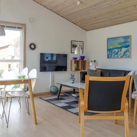 Awesome In With Kitchen Holiday home Gudhjem