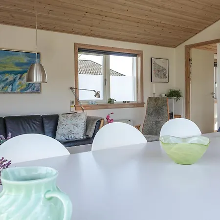Beautiful In With 2 Bedrooms グドイェム